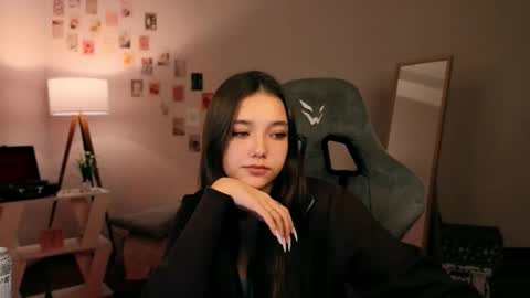 Snapshot of vexorin chatting on November 26, 7:37 pm Rachel online show from November 26, 7:37 pm