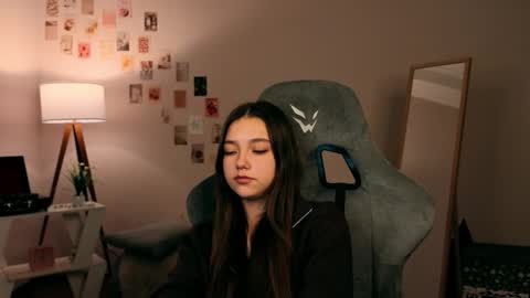 Snapshot of vexorin chatting on November 27, 7:38 pm Rachel online show from November 27, 7:38 pm