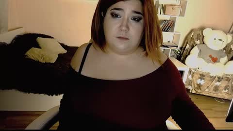 Snapshot of vi__vixen chatting on December 7, 4:20 am Vi Vixen online show from December 7, 4:20 am