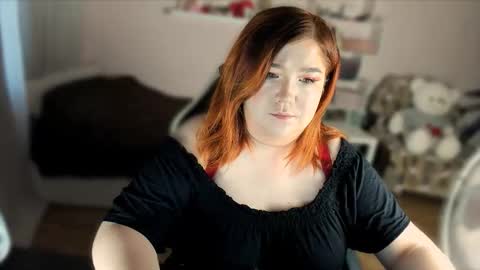Snapshot of vi__vixen chatting on September 21, 3:46 pm Vi Vixen online show from September 21, 3:46 pm