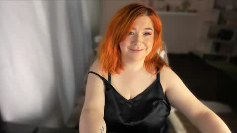 Vi Vixen online show from May 3, 11:27 am
