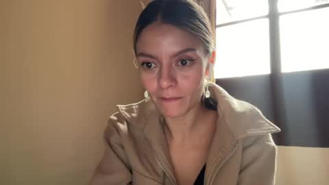 Snapshot of viajemos chatting on July 17, 4:34 pm papichulo y mamichula online show from July 17, 4:34 pm