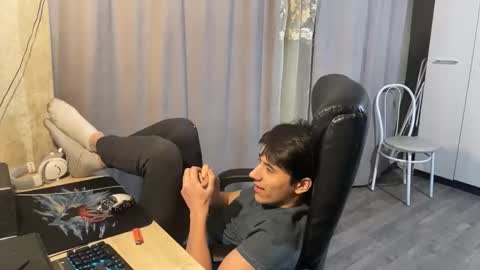 vialeras online show from November 27, 2:24 am