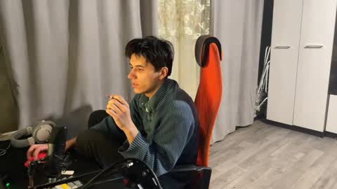 vialeras online show from February 1, 2:48 pm