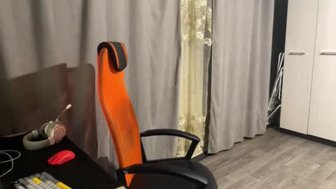 vialeras online show from February 18, 2:29 am