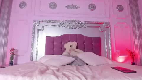 Snapshot of vianca_stone chatting on July 8, 1:26 pm Vianca online show from July 8, 1:26 pm
