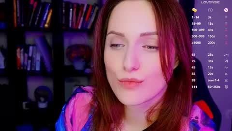 Snapshot of viarikalambert chatting on February 5, 9:19 pm next stream online show from February 5, 9:19 pm