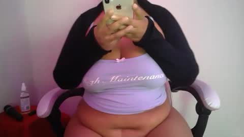 Snapshot of vibe_xxxo chatting on March 7, 7:33 pm vibe_xxxo online show from March 7, 7:33 pm