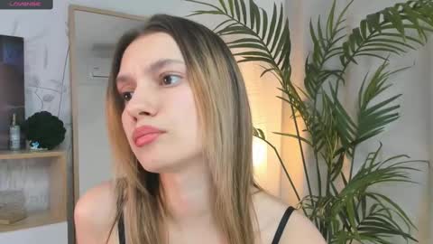 Mikky online show from March 3, 2:26 pm