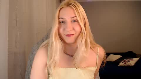 Amelia online show from November 11, 5:24 pm