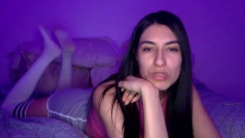 Snapshot of vibingwithchloe chatting on January 9, 4:41 am chloe online show from January 9, 4:41 am