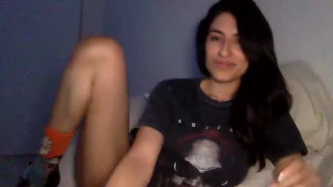 Snapshot of vibingwithchloe chatting on January 15, 11:53 am chloe online show from January 15, 11:53 am