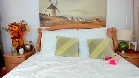 ViciousQueenu can call me Laura online show from March 3, 3:34 am