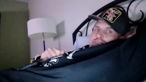 viciouzz1 online show from December 17, 6:30 am