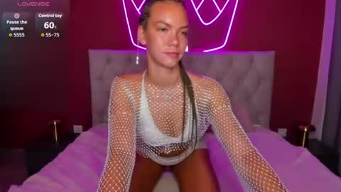 vickie_smith online show from July 28, 1:01 am