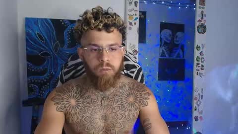 vickingcock7 online show from February 18, 5:14 am