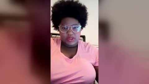 vickiryder56 online show from August 7, 1:46 pm