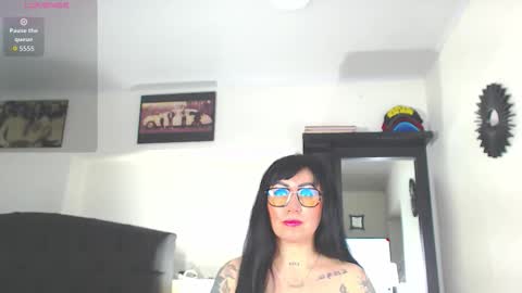 Vicky  online show from October 15, 10:59 am