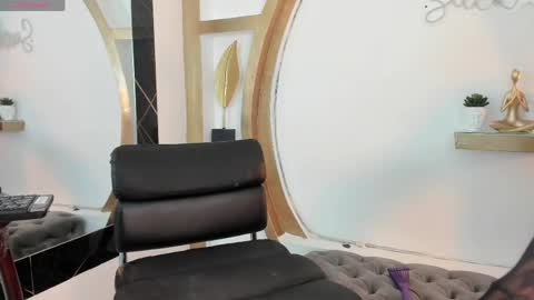 Snapshot of vicky_hottman chatting on May 13, 8:38 pm vicky_hottman online show from May 13, 8:38 pm