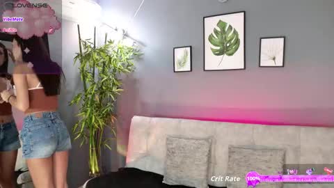 Amy online show from December 13, 7:53 pm