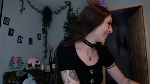 Victoria   online show from October 23, 6:28 pm