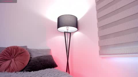 Victoria  online show from October 4, 8:07 pm