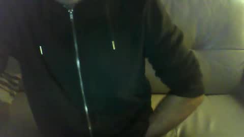 Snapshot of victor_1486 chatting on September 18, 9:28 pm victor_1486 online show from September 18, 9:28 pm