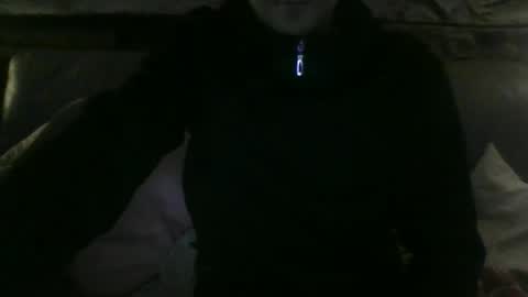 victor_1486 online show from March 1, 6:37 am