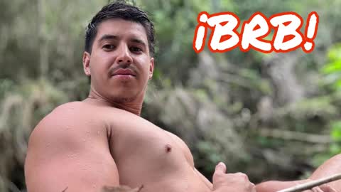 Snapshot of victor_vixen chatting on February 21, 6:48 pm victor online show from February 21, 6:48 pm