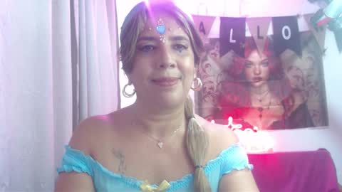 Hi guys   Im victoria  Be the one who can control me in PVT online show from October 28, 3:47 pm