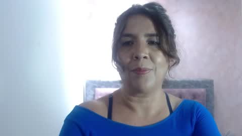 Snapshot of victoria25_meester chatting on August 6, 6:43 pm Hi guys Im victoria Be the one who can control me in PVT online show from August 6, 6:43 pm