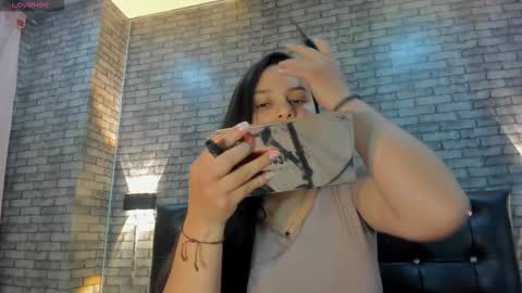 victorira online show from November 22, 7:13 pm