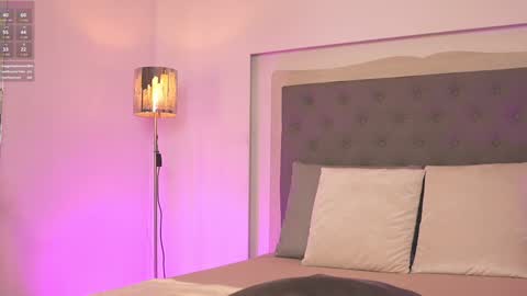         online show from January 25, 3:30 pm