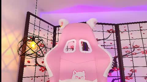 Snapshot of victoria_adams14 chatting on July 31, 3:50 am Victoria for you online show from July 31, 3:50 am