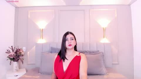 victoria  online show from February 7, 7:06 pm