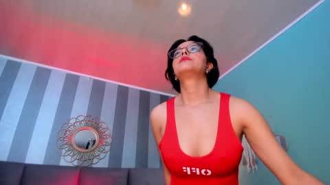 Snapshot of victoria_byte chatting on December 14, 1:59 pm Victoria online show from December 14, 1:59 pm