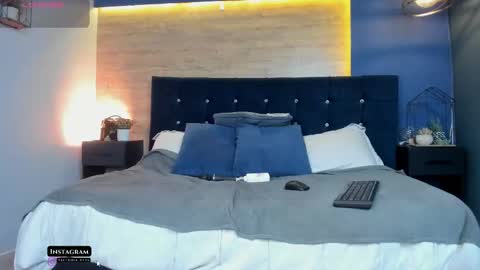 Snapshot of victoria_byte chatting on October 16, 9:49 pm Victoria online show from October 16, 9:49 pm
