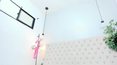 Snapshot of victoria_colemann chatting on October 23, 8:40 pm Victoria online show from October 23, 8:40 pm