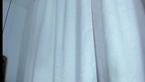 Snapshot of victoria_cooper3 chatting on October 8, 11:41 am valentina online show from October 8, 11:41 am