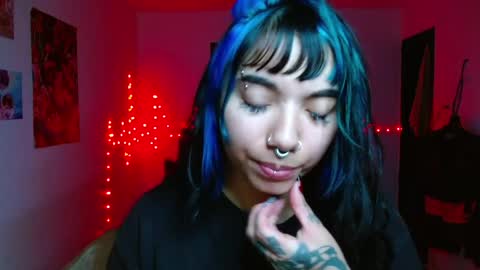 victoria online show from May 8, 4:29 am