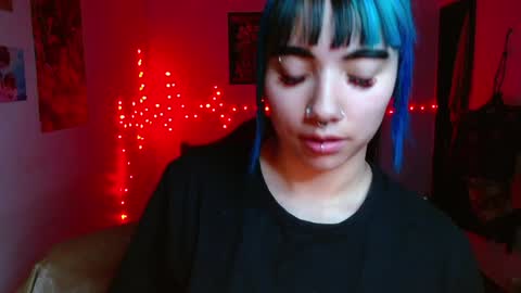 Snapshot of victoria_goddes chatting on May 21, 6:09 am victoria online show from May 21, 6:09 am