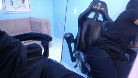 Victoria online show from December 16, 12:54 pm