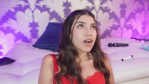  Victoria Lozano  online show from January 16, 3:46 pm