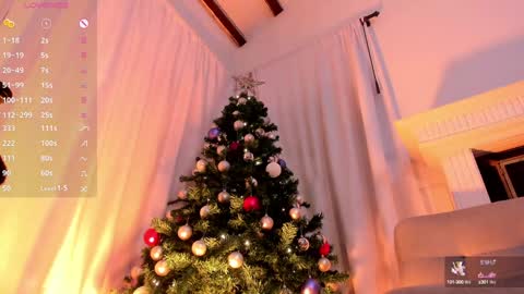 Snapshot of victoria_monteroo chatting on December 16, 1:42 am Call me Vic online show from December 16, 1:42 am