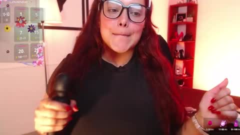 Snapshot of victoria_monteroo chatting on February 22, 11:57 pm Call me Vic online show from February 22, 11:57 pm