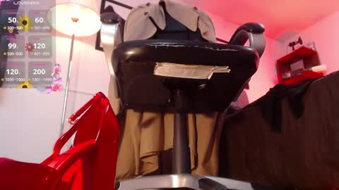 Snapshot of victoria_monteroo chatting on March 5, 4:02 am Call me Vic online show from March 5, 4:02 am