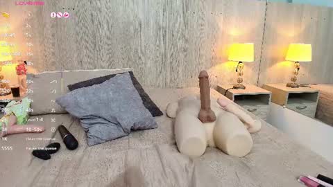 victoria_pachon online show from June 18, 9:47 am