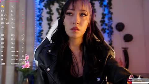 Victoria  online show from December 22, 9:01 pm