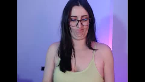 Snapshot of victoria_riider chatting on December 20, 11:26 pm Victoria online show from December 20, 11:26 pm