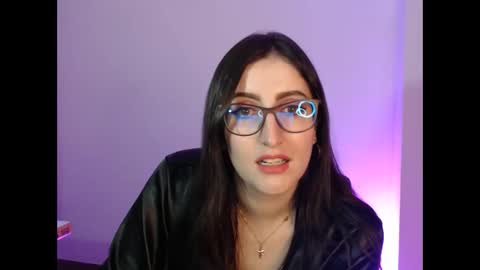 Snapshot of victoria_riider chatting on January 2, 10:33 pm Victoria online show from January 2, 10:33 pm